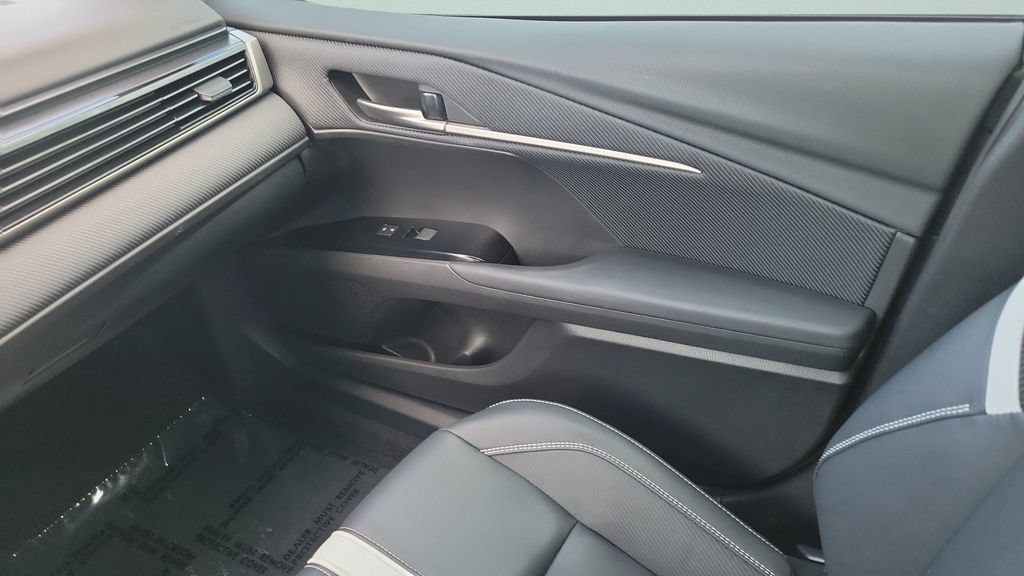 Certified 2025 Toyota Camry SE w/ Convenience Package FWD image 13