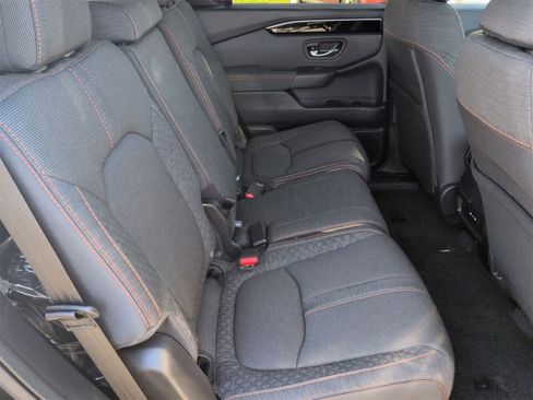 New 2025 Honda Pilot Sport image 21