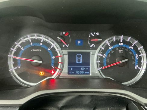 Used 2016 Toyota 4Runner Limited image 35