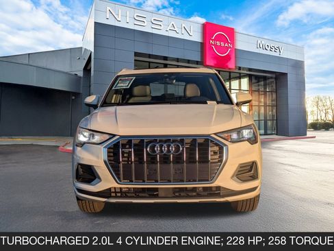 Used 2020 Audi Q3 2.0T Premium image 4