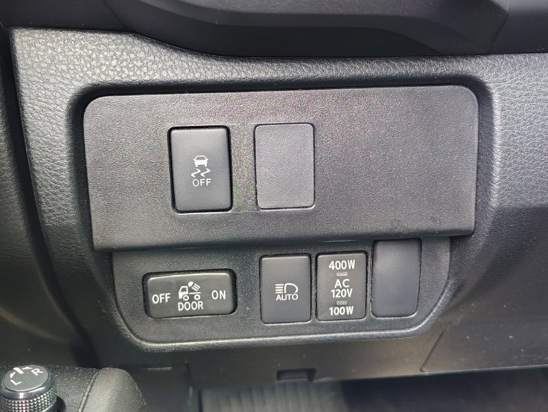 Used 2023 Toyota Tacoma TRD Sport AWD/4WD image 10