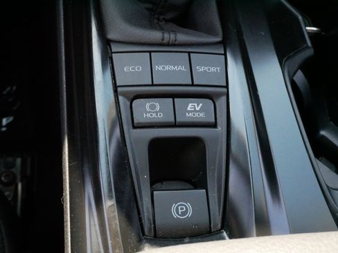 Certified 2026 Toyota Camry LE image 29