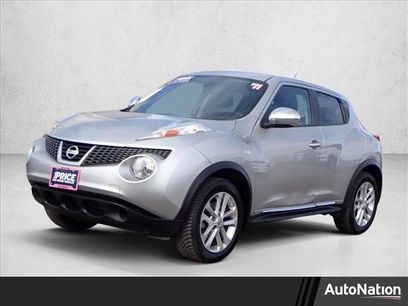 Used 2011 Nissan Juke SV w/ Chrome Pkg