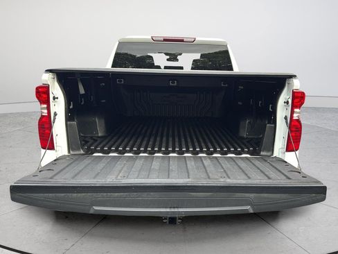 Used 2023 Chevrolet Silverado 1500 LT image 17