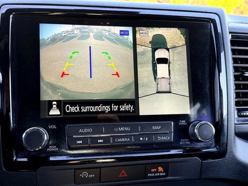 Used 2024 Nissan Frontier PRO-4X w/ Pro Convenience Package image 40