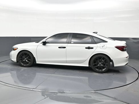 Used 2026 Honda Civic Sport image 2