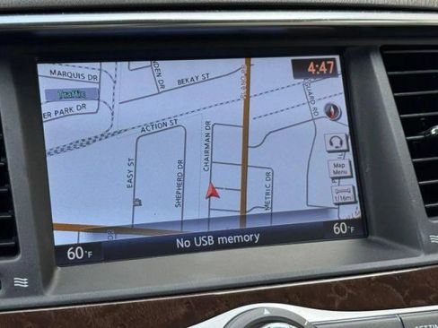 Used 2017 INFINITI QX80 2WD w/ Driver Assistance Package image 38