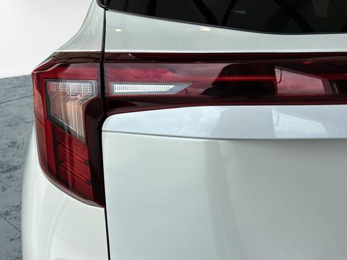 Certified 2025 Kia Seltos S FWD image 39