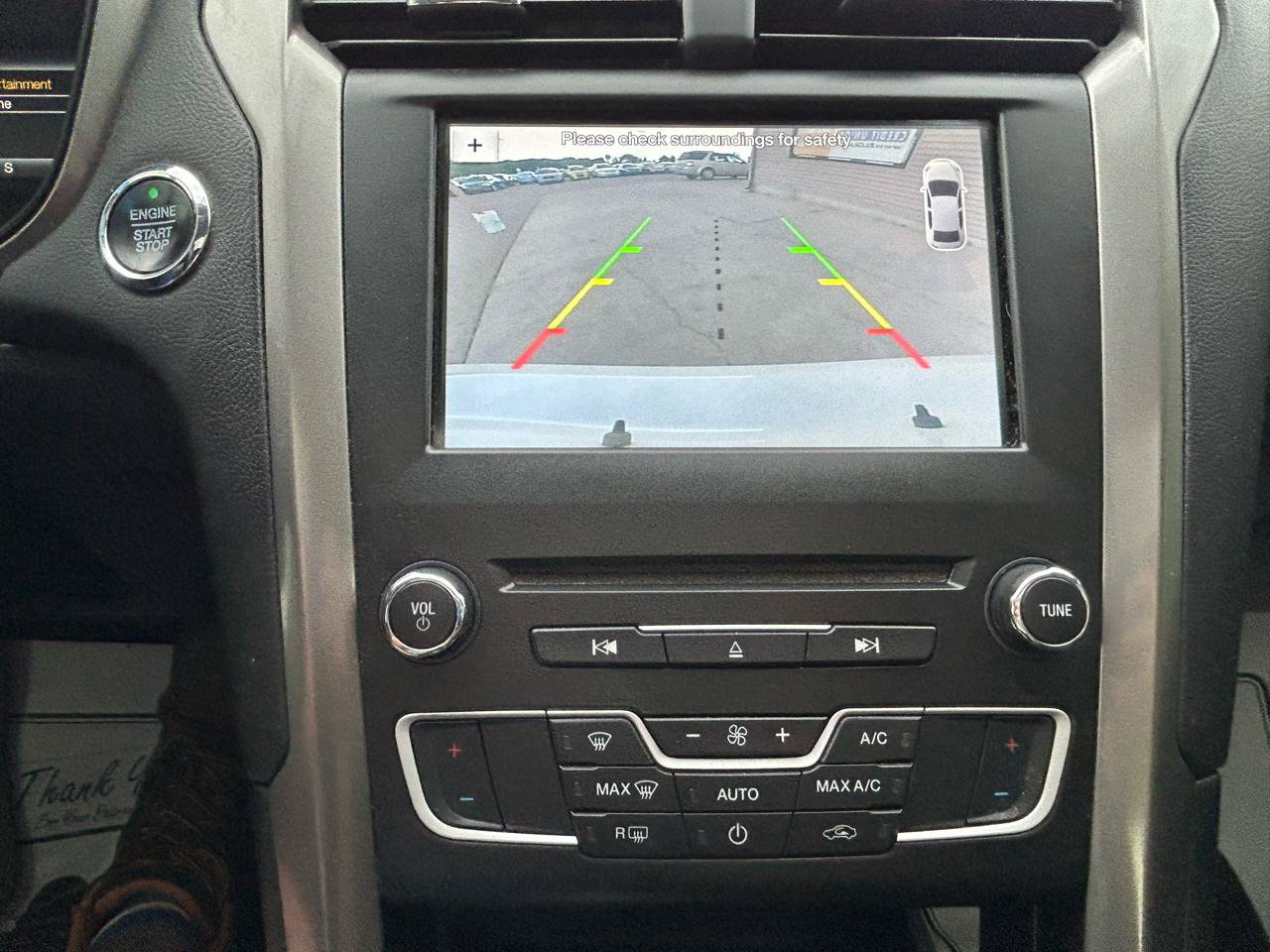Used 2018 Ford Fusion SE w/ Fusion SE Technology Package FWD image 23