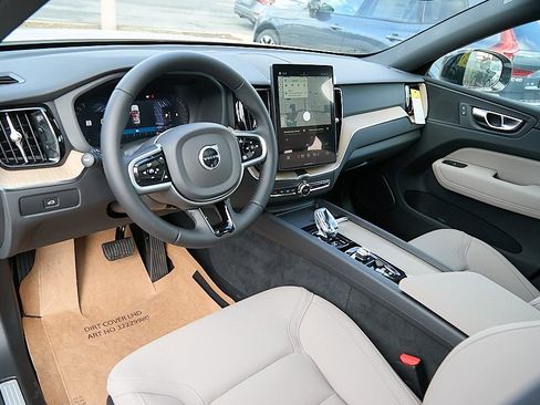 New 2026 Volvo XC60 B5 Plus w/ Protection Package Premier image 12