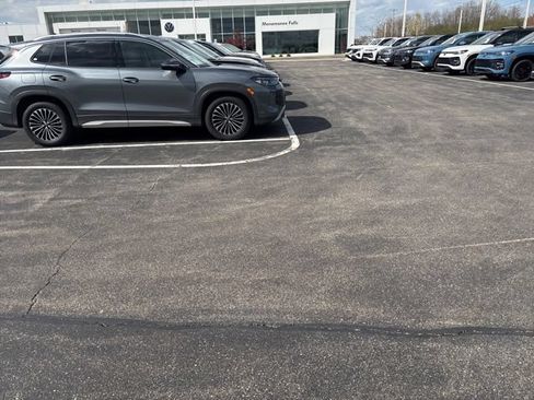 New 2026 Volkswagen Tiguan SE AWD/4WD image 7