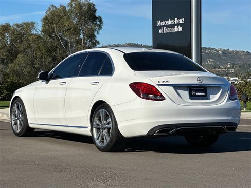 Used 2018 Mercedes-Benz C 300 Sedan image 5