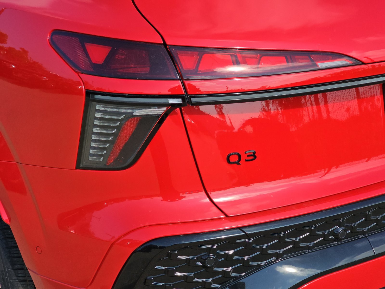New 2026 Audi Q3 quattro 2.0T AWD/4WD image 37