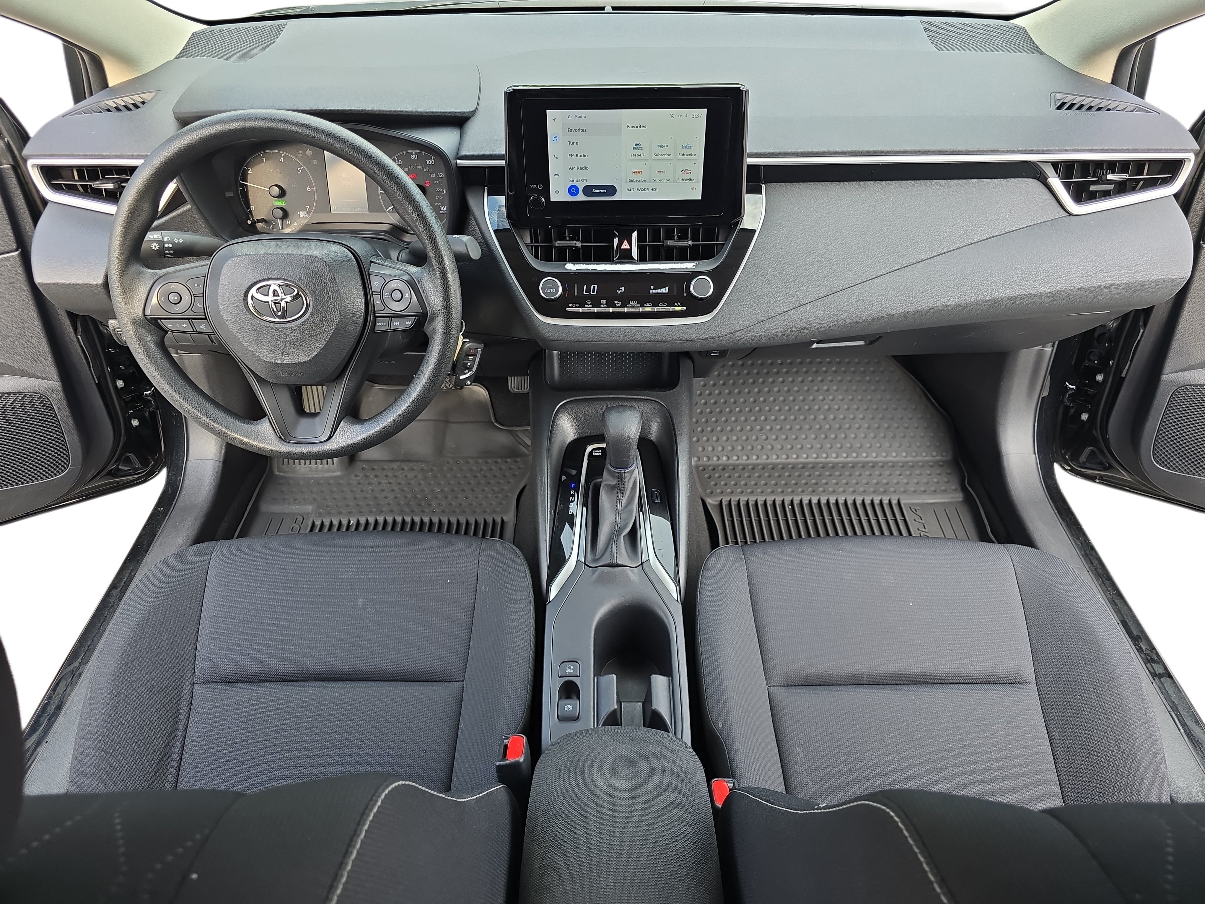 Used 2023 Toyota Corolla LE FWD image 9