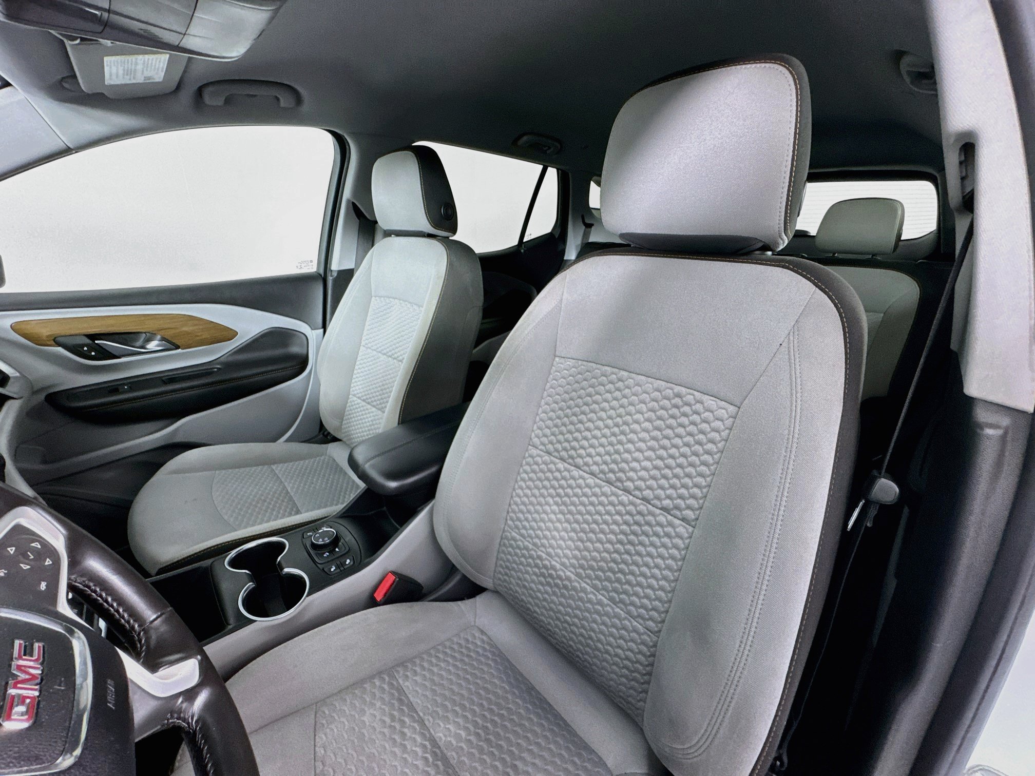 Used 2020 GMC Terrain SLE w/ Driver Convenience Package AWD/4WD image 19