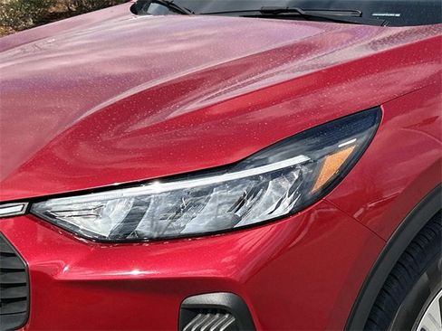 Used 2023 Ford Escape Active image 9