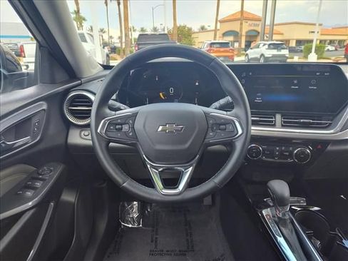 Certified 2024 Chevrolet Trax ACTIV w/ Driver Confidence Package FWD image 9