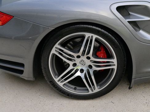 Used 2008 Porsche 911 Turbo image 11