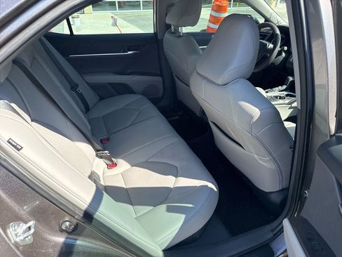 Used 2024 Toyota Camry XLE image 12