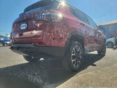 Used 2019 Jeep Compass Trailhawk AWD/4WD image 16
