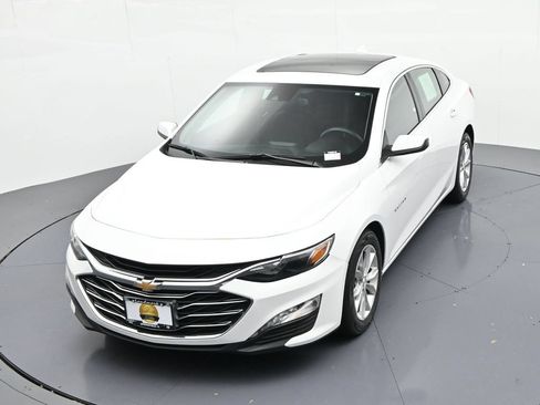 Used 2024 Chevrolet Malibu LT FWD image 16