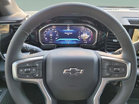 New 2026 Chevrolet Silverado 2500 LT w/ Trail Boss Package image 13