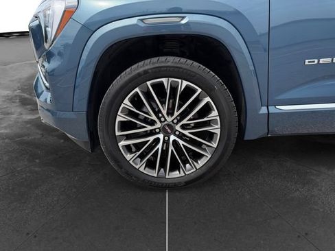 Used 2026 GMC Terrain Denali w/ LPO, Floor Liner Package AWD/4WD image 9
