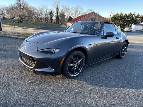 Used 2017 MAZDA MX-5 Miata RF Grand Touring w/ Appearance Package image 11