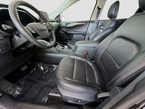 Used 2021 Ford Escape Titanium AWD/4WD image 22