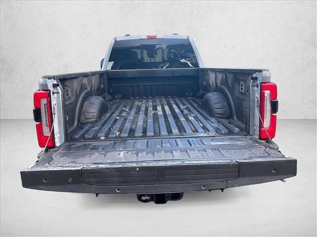 Used 2024 Ford F350 Platinum w/ FX4 Off-Road Package AWD/4WD image 30
