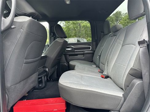 Used 2024 RAM 3500 Big Horn image 22