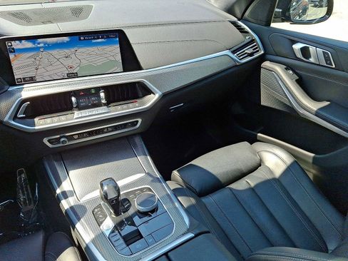 Used 2020 BMW X5 xDrive40i w/ M Sport Package AWD/4WD image 11