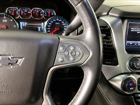 Used 2018 Chevrolet Tahoe LS RWD image 11