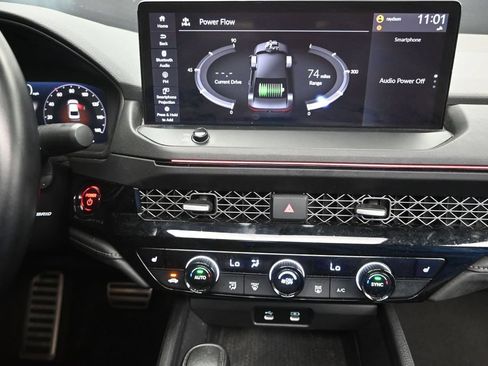 Used 2023 Honda Accord Sport image 28