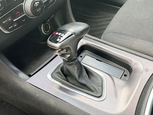 Used 2019 Dodge Charger R/T RWD image 16