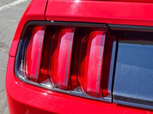 Used 2016 Ford Mustang GT Premium w/ Equipment Group 401A RWD image 11