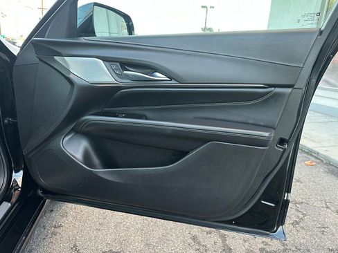 Used 2023 Cadillac CT4 Luxury w/ Sun And Sound Package image 28