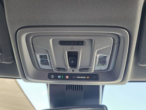 New 2026 GMC Sierra 1500 SLT image 35