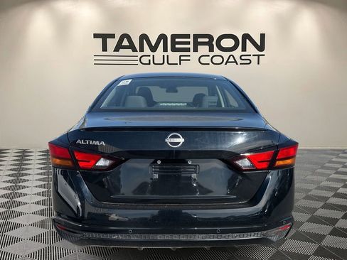 Used 2023 Nissan Altima 2.5 S image 6