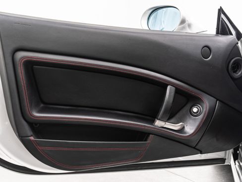 Used 2013 Ferrari California image 36