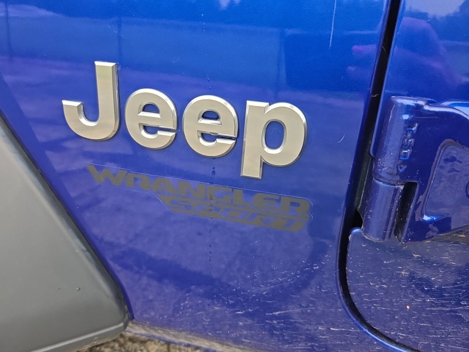Used 2019 Jeep Wrangler Sport AWD/4WD image 15