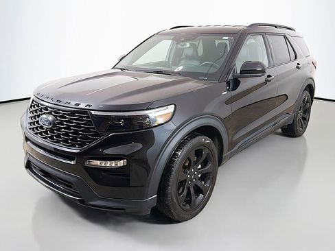 Used 2023 Ford Explorer ST-Line image 9