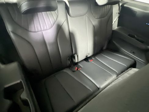 Used 2023 Hyundai Palisade Limited AWD/4WD image 27