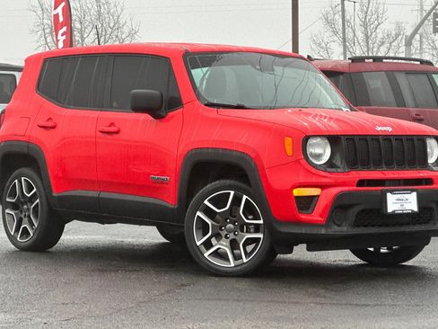 Used 2021 Jeep Renegade Sport image 2