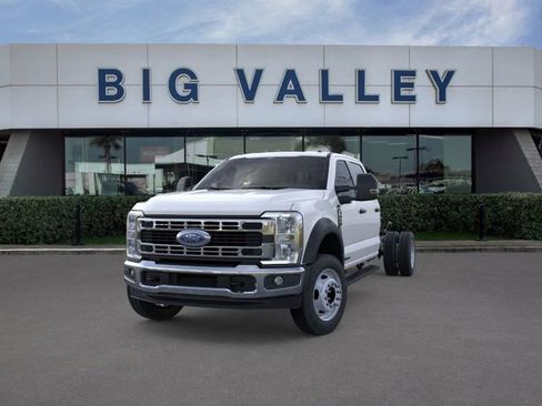 New 2025 Ford F450 XL image 2