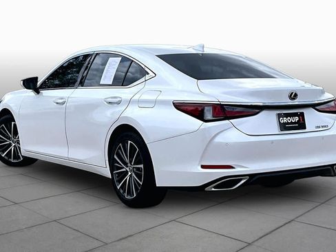 Used 2024 Lexus ES 350 w/ Premium Package image 10