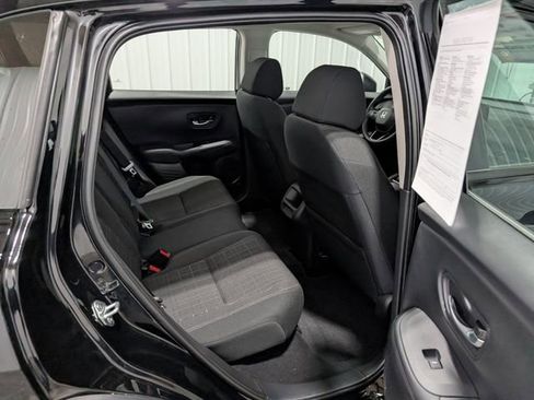 Used 2025 Honda HR-V LX image 24