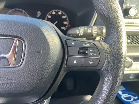 Used 2023 Honda CR-V LX image 9