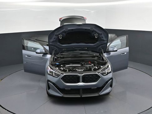 Certified 2025 BMW X2 xDrive28i image 52