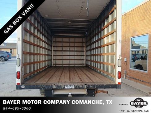 Used 2016 GMC Savana 3500 Extended image 24